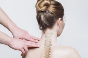 Ból kręgosłupa – przyczyny i leczenie